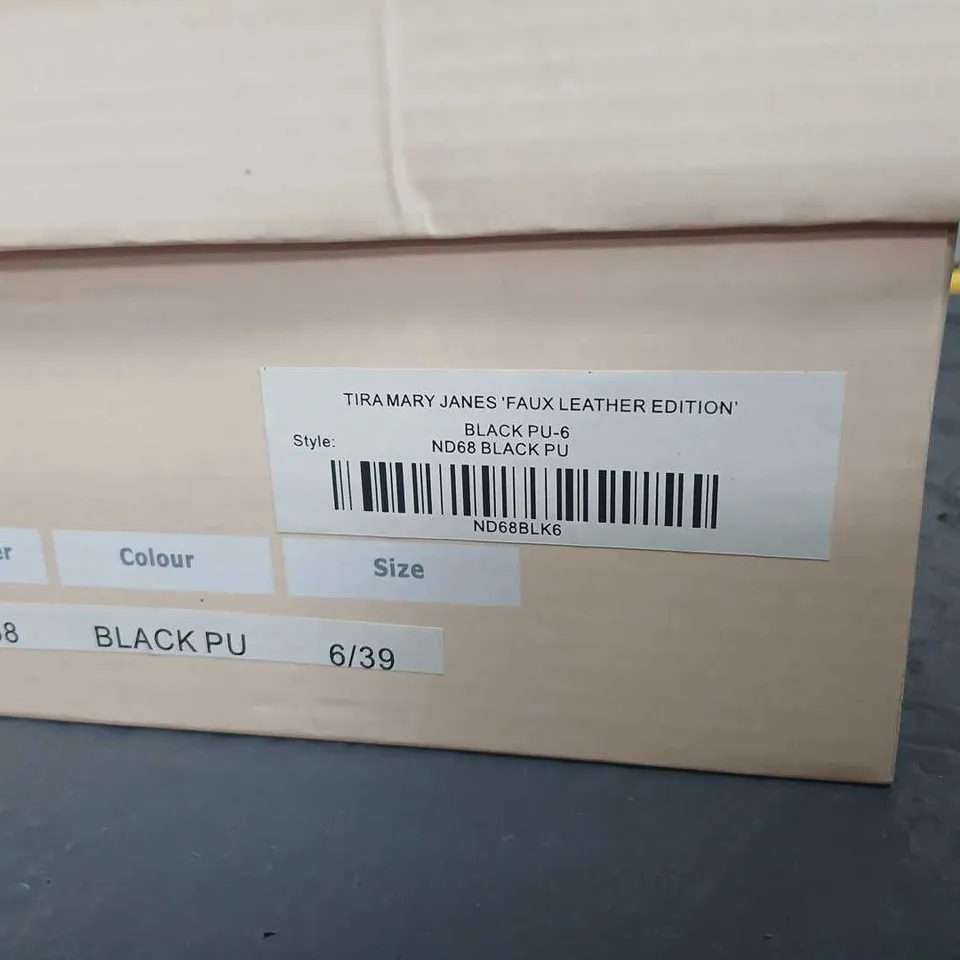 KOI TIRA MARY JANE'S FAUX LEATHER EDITION - BLACK PU, UK 6 (EU 39)