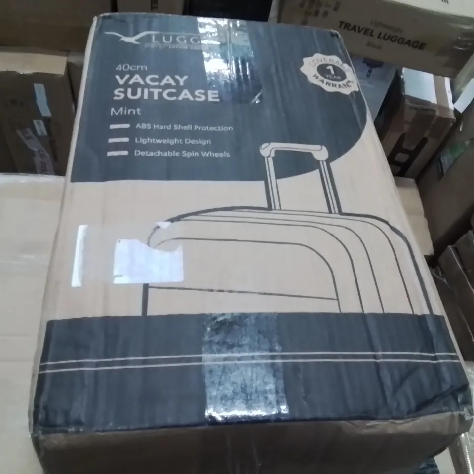 BOXED LUGG 40CM VACAY SUITCASE MINT