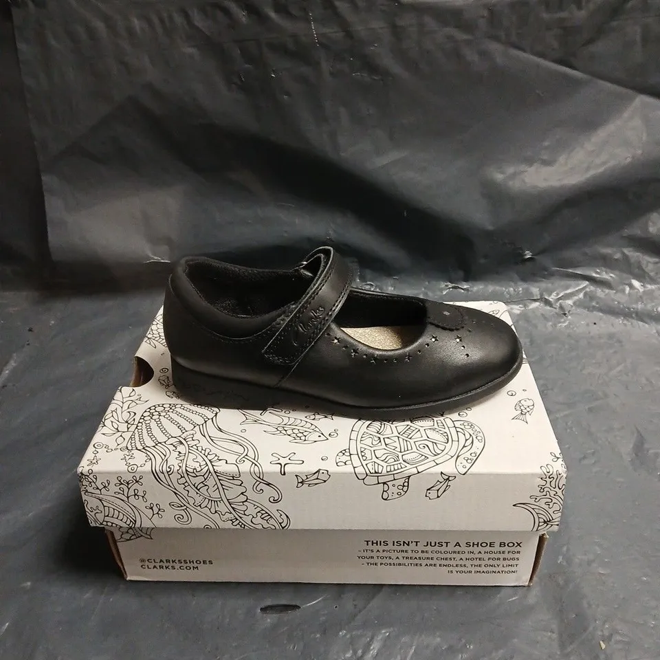 CLARKS BLACK MARY JANE SHOES FOR GIRLS – VELCRO STRAP (UK KIDS SIZE) 10F