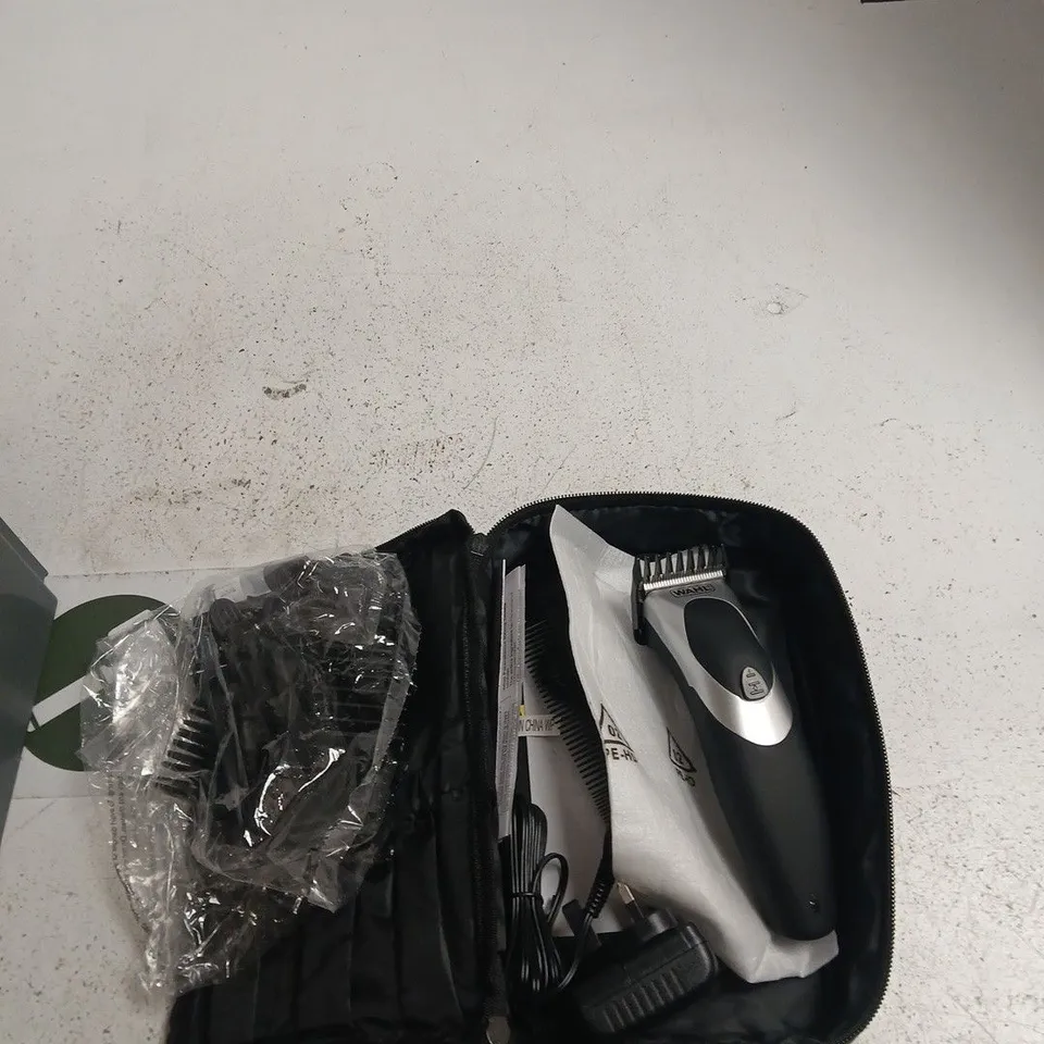 WAHL HAIR CLIPPER/TRIMMER WITH CASE & ATTACHMENTS (CORDED)