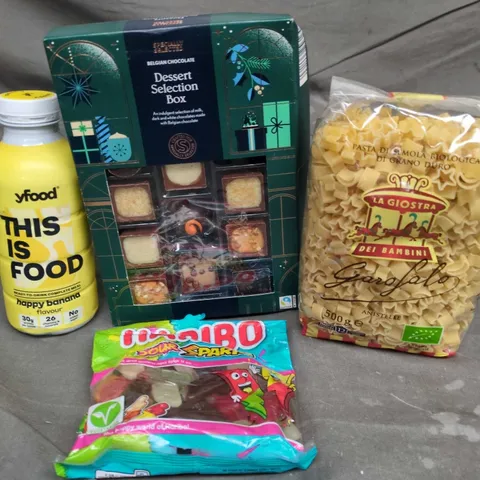APPROXIMATELY 10 ASSORTED FOOD AND DRINK ITEMS TO INCLUDE PASTA SHAPES, YFOOD DRINK AND HARIBO SOUR SPARKS, ETC