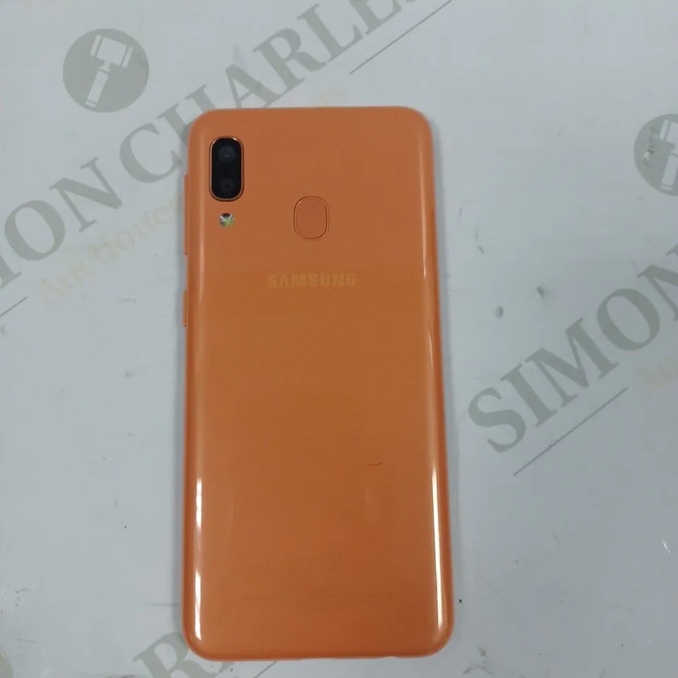 SAMSUNG GALAXY A20E MOBILE PHONE IN ORANGE