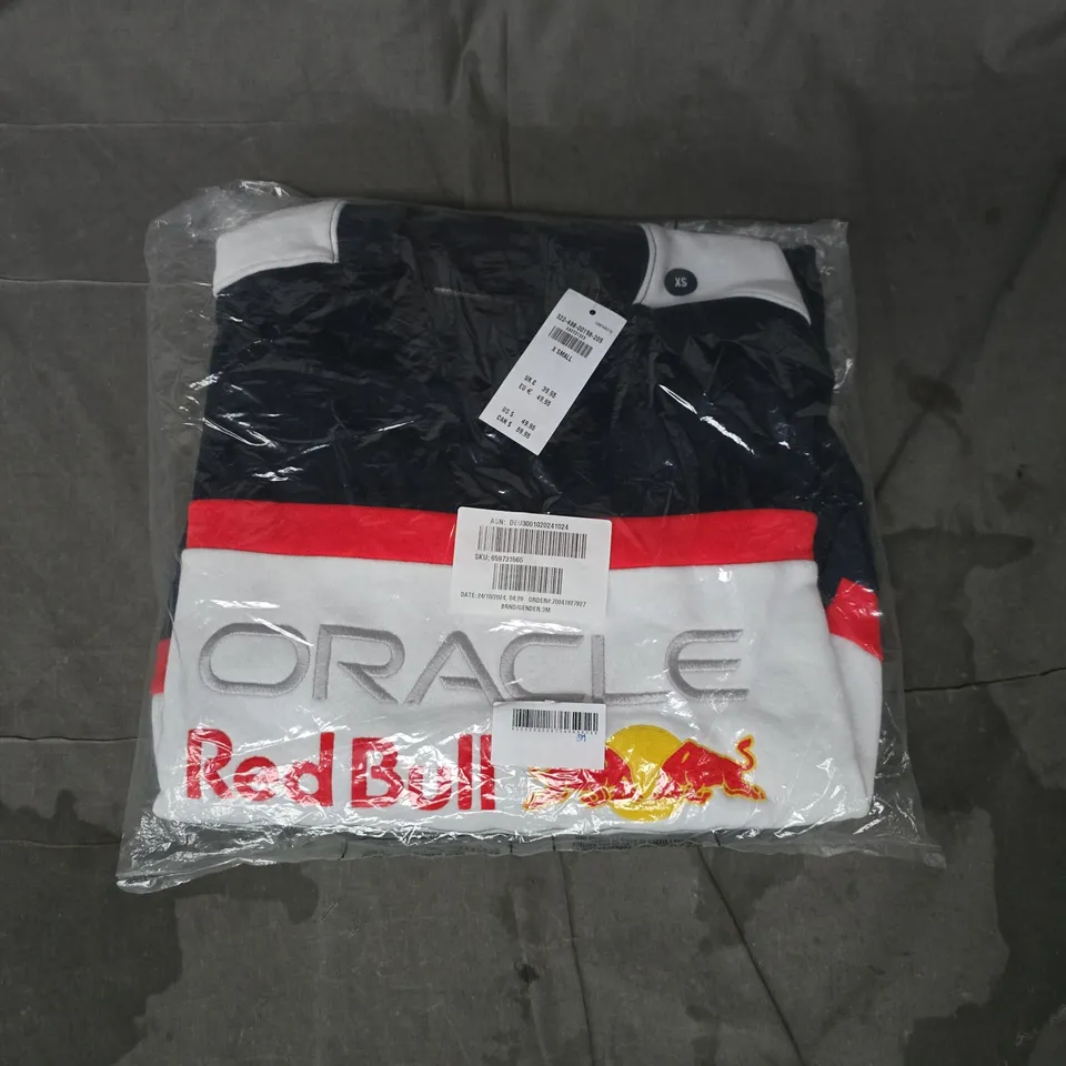 HOLLISTER RED BULL FORMULA ONE JUMPER IN NAVY/WHITE/RED SIZE XS
