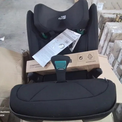 BOXED KIDFIX I-SIZE BOOSTER SEAT 