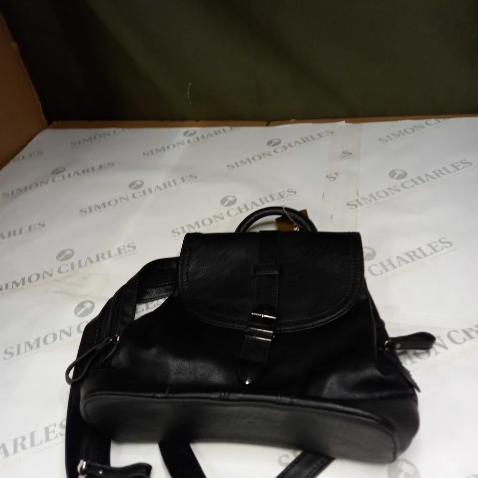 CLARKS BLACK BACKPACK 