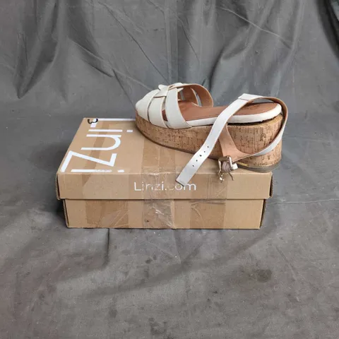 LINZI WHITE LEATHER CORK-WEDGE SANDALS – EU 38 (UK 5.5)