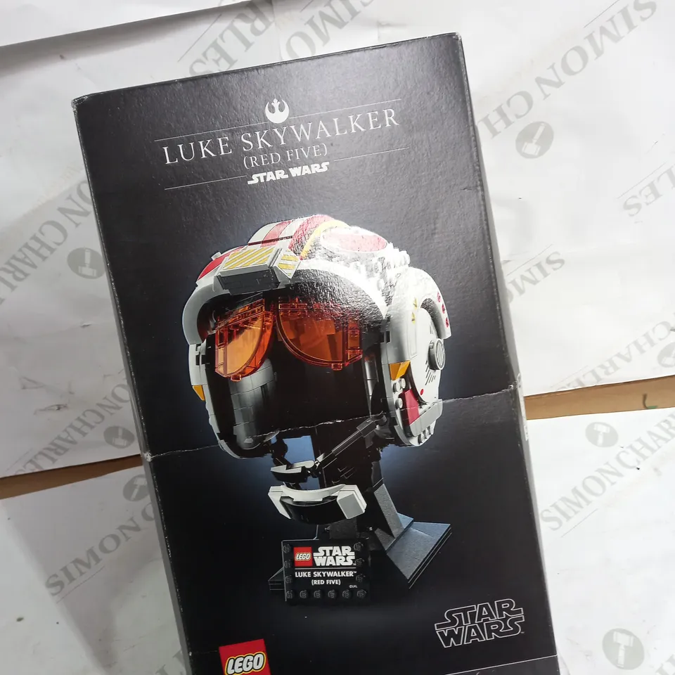 LEGO STAR WARS LUKE SKYWALKER™ (RED FIVE) HELMET RRP £59.99