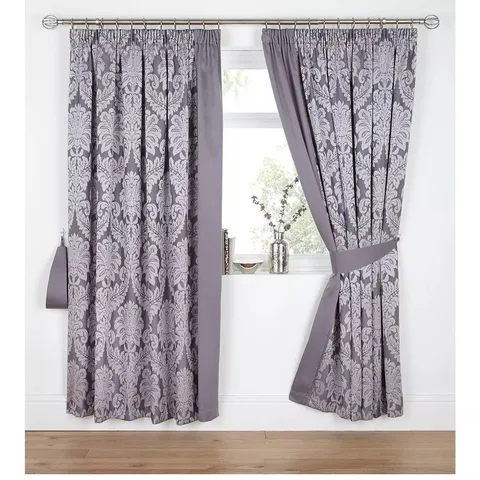 BOSTON JACQUARD LINED PENCIL PLEAT CURTAINS UNBOXED