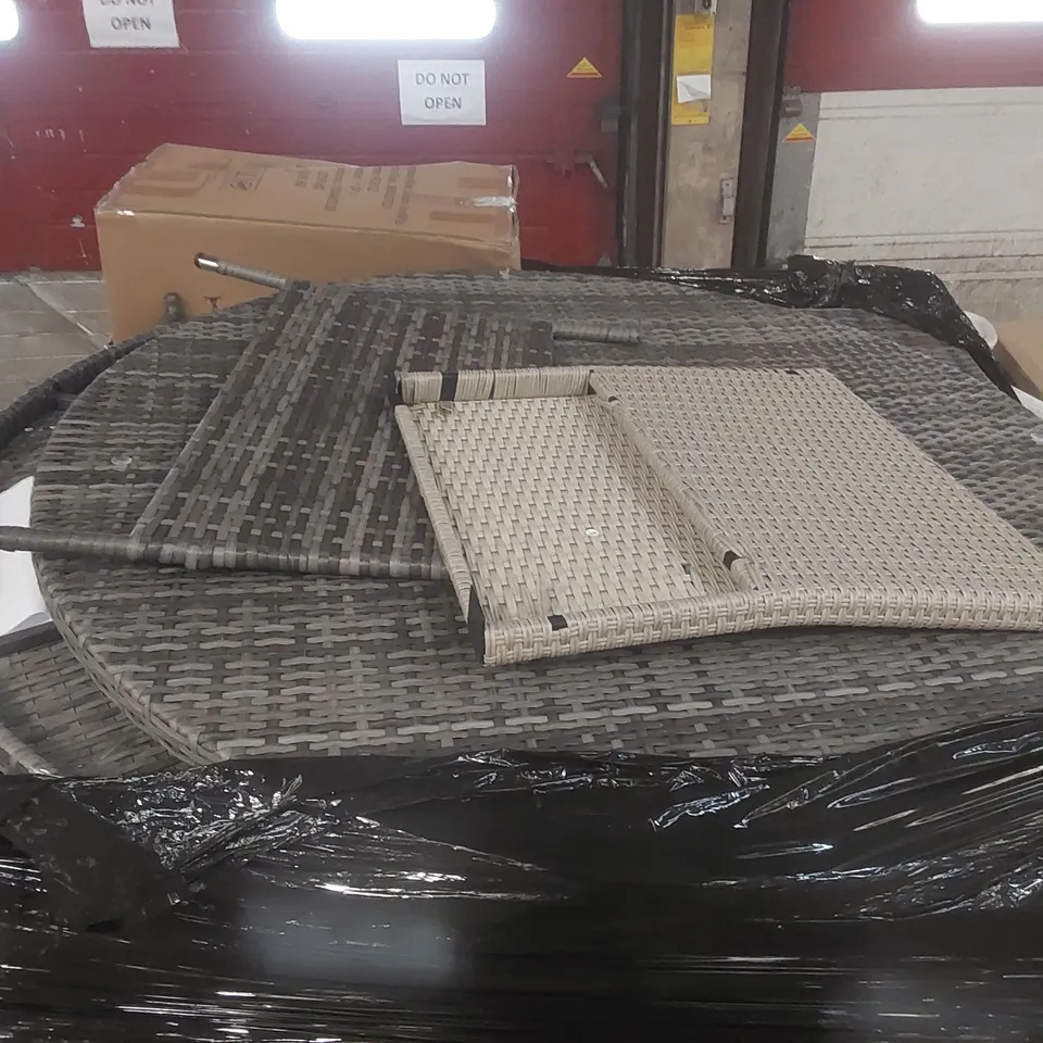PALLET CONTAINING A VERY LARGE QUANTITY OF ASSORTED DESIGNER GARDEN FURNITURE PARTS