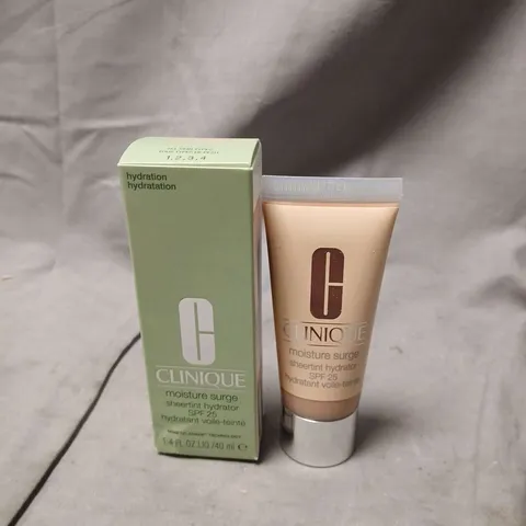 CLINIQUE MOISTURE SURGE SHEER TINT HYDRATOR SPF 25 – 40 ML (BOXED)