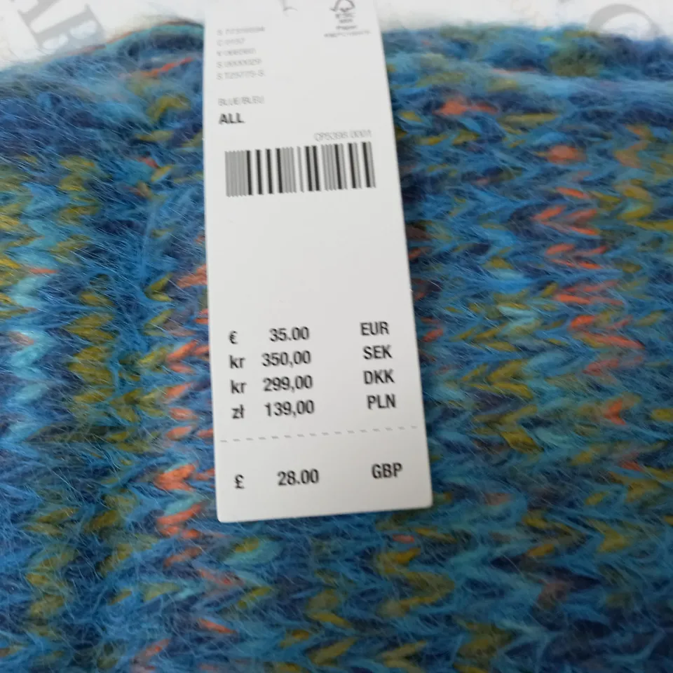 URBAN OUTFITTERS BLUE SCARF