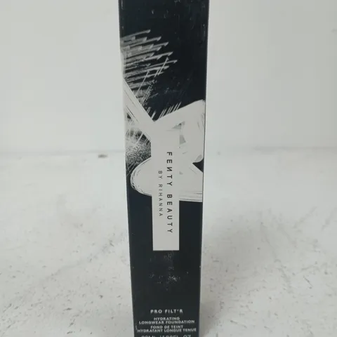 BOXED FENTY BEAUTY BY RIHANNA HYDRATING LONGWEAR FOUNDATION (32ML)