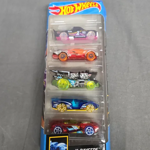 HOT WHEELS X-RAYCERS