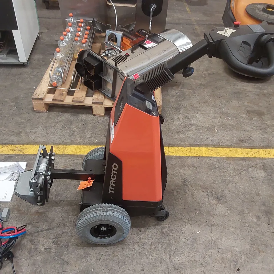 TRACTO TWE-120 TOWING TRACTOR WITH MICROPOWER SC BATTERY CHARGER