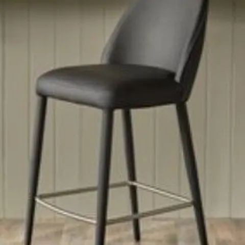 BOXED DANETTI SAYLOR BLACK FAUX LEATHER BAR STOOL