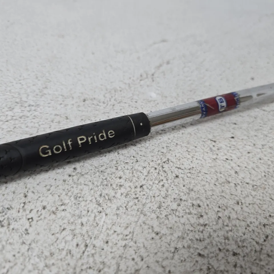 TOUR SERIES 6 GOLF CLUB WITH GOLF PRIDE GRIP