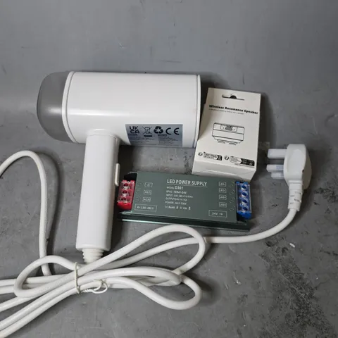 APPROXIMATELY 8 ASSORTED ITEMS TO INCLUDE - STEAMER , WIRELESS SPEAKER , LED POWER SUPPLY ETC