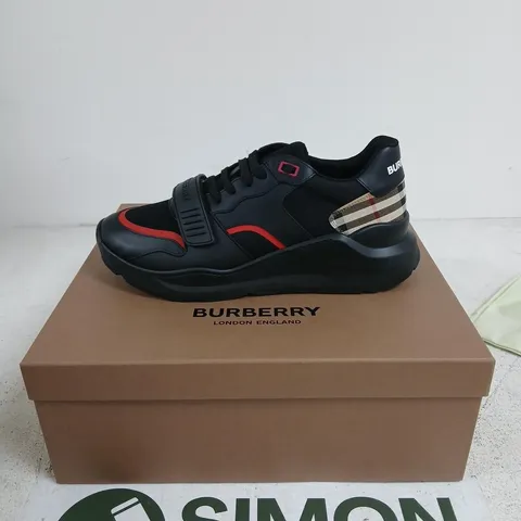 BURBERRY LOW TOP SNEAKER – BLACK, UK 10 (EUR 44)