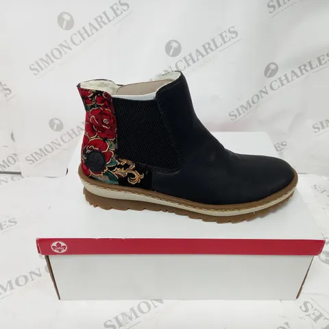 BOXED PAIR OF RIEKER CHELSEA BOOT BLACK UK SIZE 5