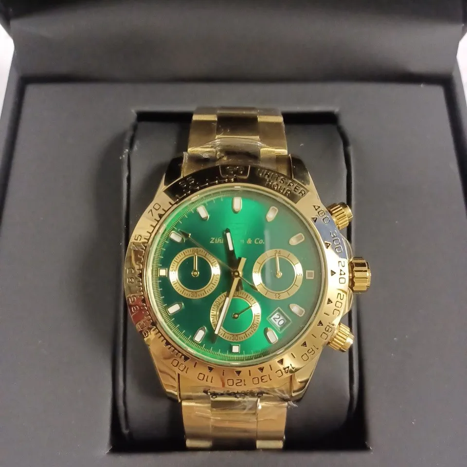 ZIHLMANN & CO CHRONOGRAPH GREEN TRIPLE DIAL BRACELET STRAP WRISTWATCH 