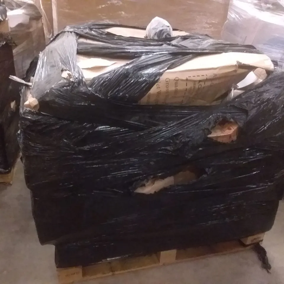 PALLET OF ASSORTED ITEMS INCLUDING ERGONOMIC CHAIR WITH COAT HANGER, VON RACER STYLE GAME CHAIR