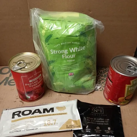 APPROXIMATELY 10 ASSORTED FOOD/DRINK PRODUCTS TO INCLUDE WHITE FLOUR, ROAM BAR, VEGETABLE SOUP ETC