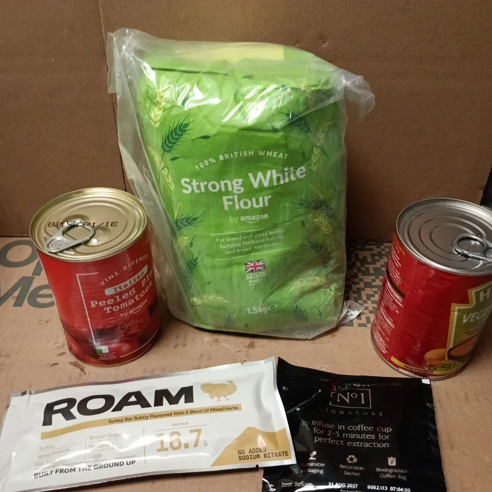 APPROXIMATELY 10 ASSORTED FOOD/DRINK PRODUCTS TO INCLUDE WHITE FLOUR, ROAM BAR, VEGETABLE SOUP ETC