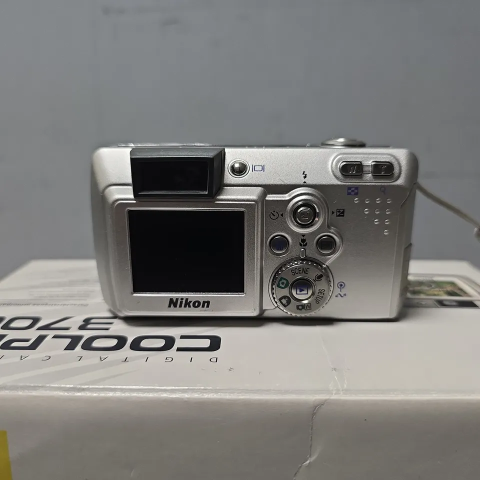 BOXED NIKON DIGITAL CAMERA COOLPIX 3700