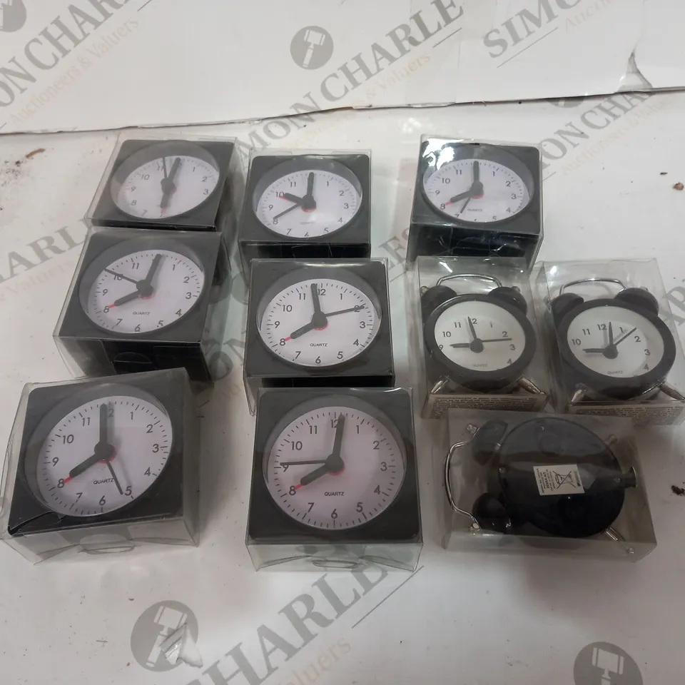 BOX OF APPROX 10 ASSORTED QUARTZ CLOCKS