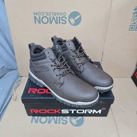 ROCKSTORM BROWN HIKING BOOTS (BERTIE)  UK 11