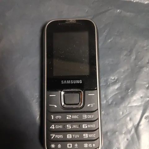 SAMSUNG MOBILE PHONE β BLACK - MODEL UNSPECIFIED