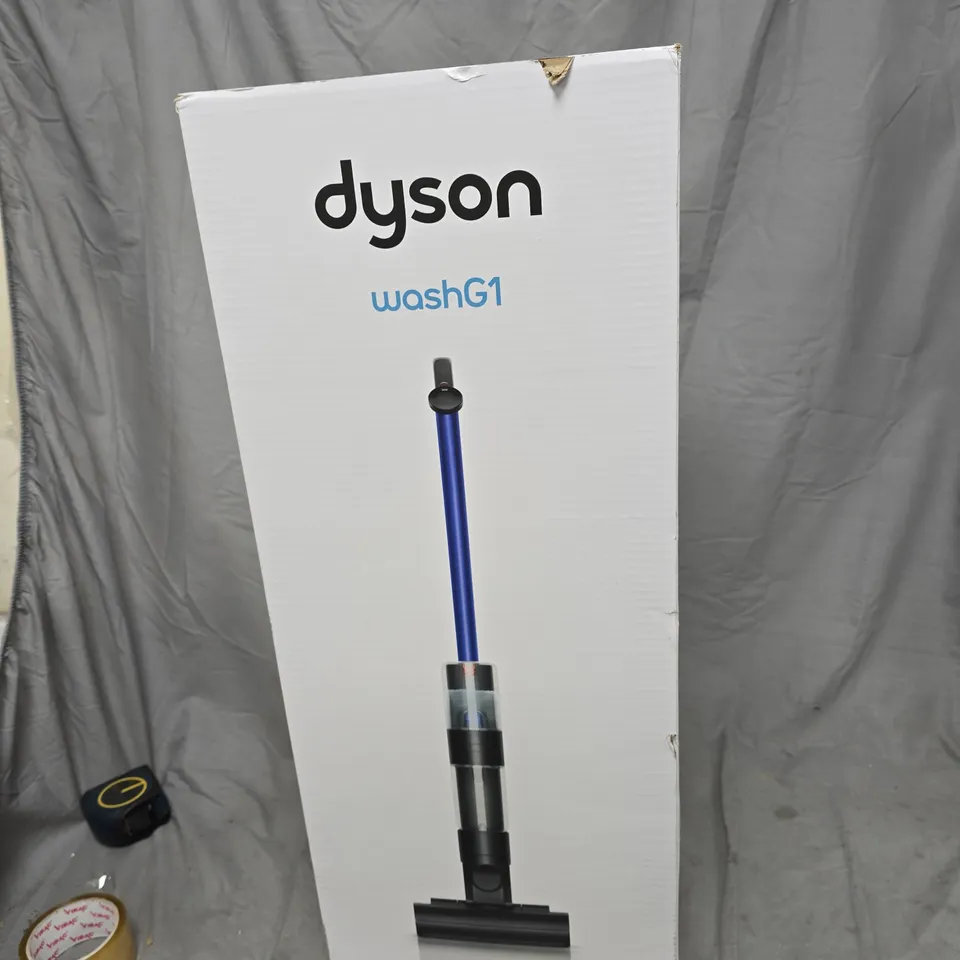 DYSON WASHG1 CORDLESS VACUUM CLEANER – BOXED