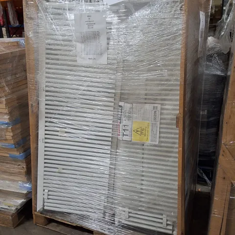 PALLET CONTAINING APPROXIMATELY 18 ASSORTED HOME CONVECTOR RADIATORS