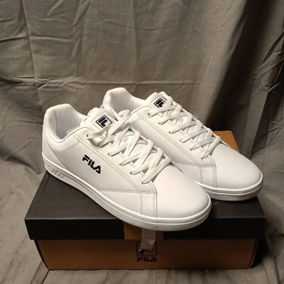 FILA WHITE TRAINERS SIZE 9