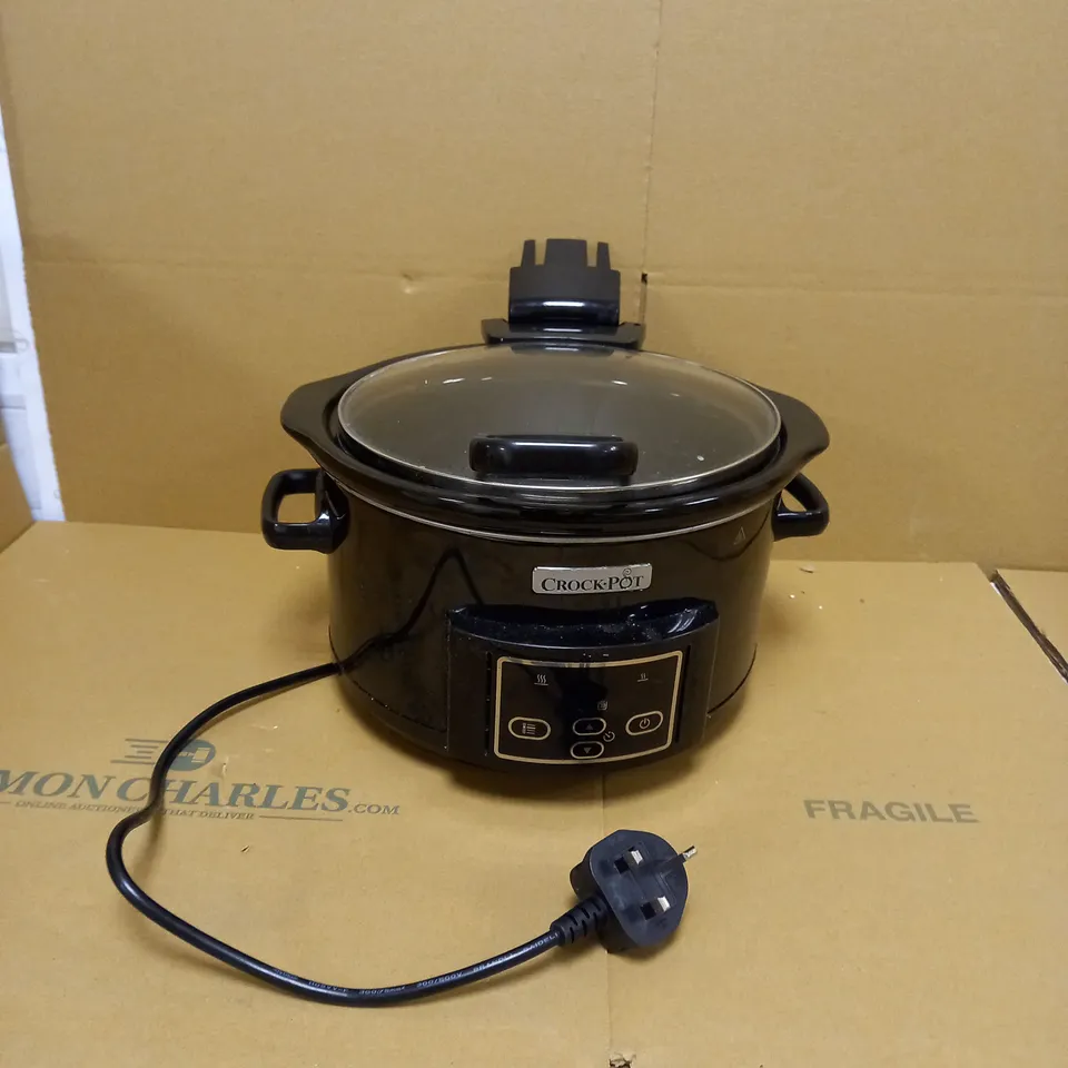 CROCK POT SLOW COOKER 