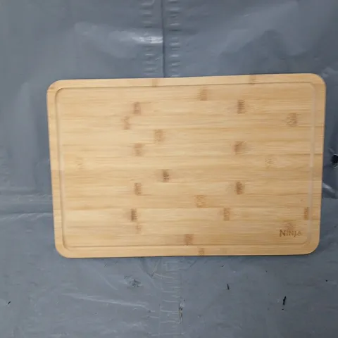 NINJA WOODEN CHOPPING BOARD ON LEGS 