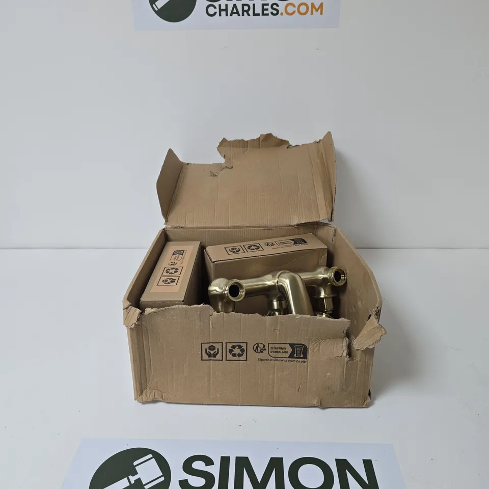 BRASS BATH SHOWER MIXER – BOXED - 242MM X 207 X 305 