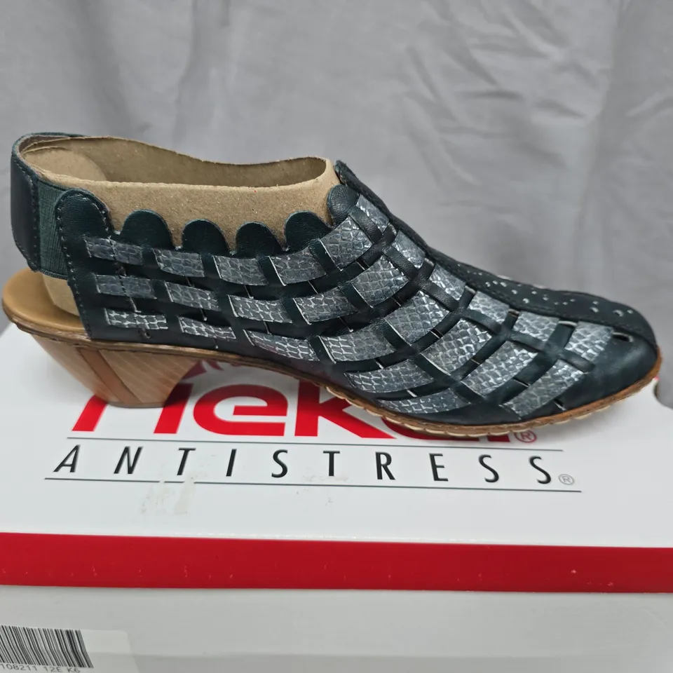 RIEKER ANTISTRESS WOMEN'S SANDAL – BLACK/GREY WOVEN UPPER SIZE EU 39