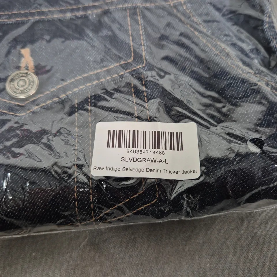 BAGGED THURSDAY RAW INDIGO SELVEDGE DENIM TRUCKER JACKET – SIZE L 
