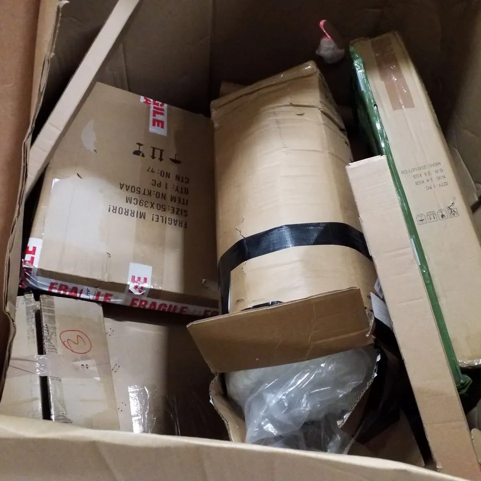 PALLET OF ASSORTED PRODUCTS INCLUDING COMBINATION DRAWER, COFFEE TABLE, SOLAR PANEL, WALL MIRROR