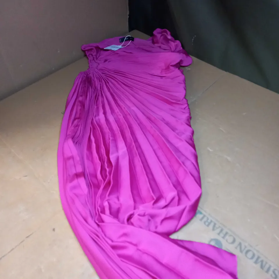WOMENS OCCASSIONAL RUCHED AND CRINKLE DRESS SIZE 12