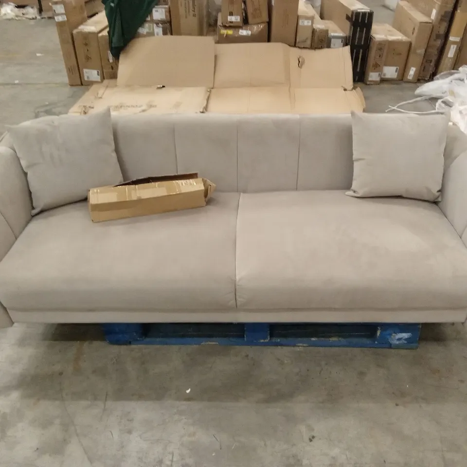 LOREN 3 SEATER SOFA, CHAMPAGNE CLASSIC VELVET