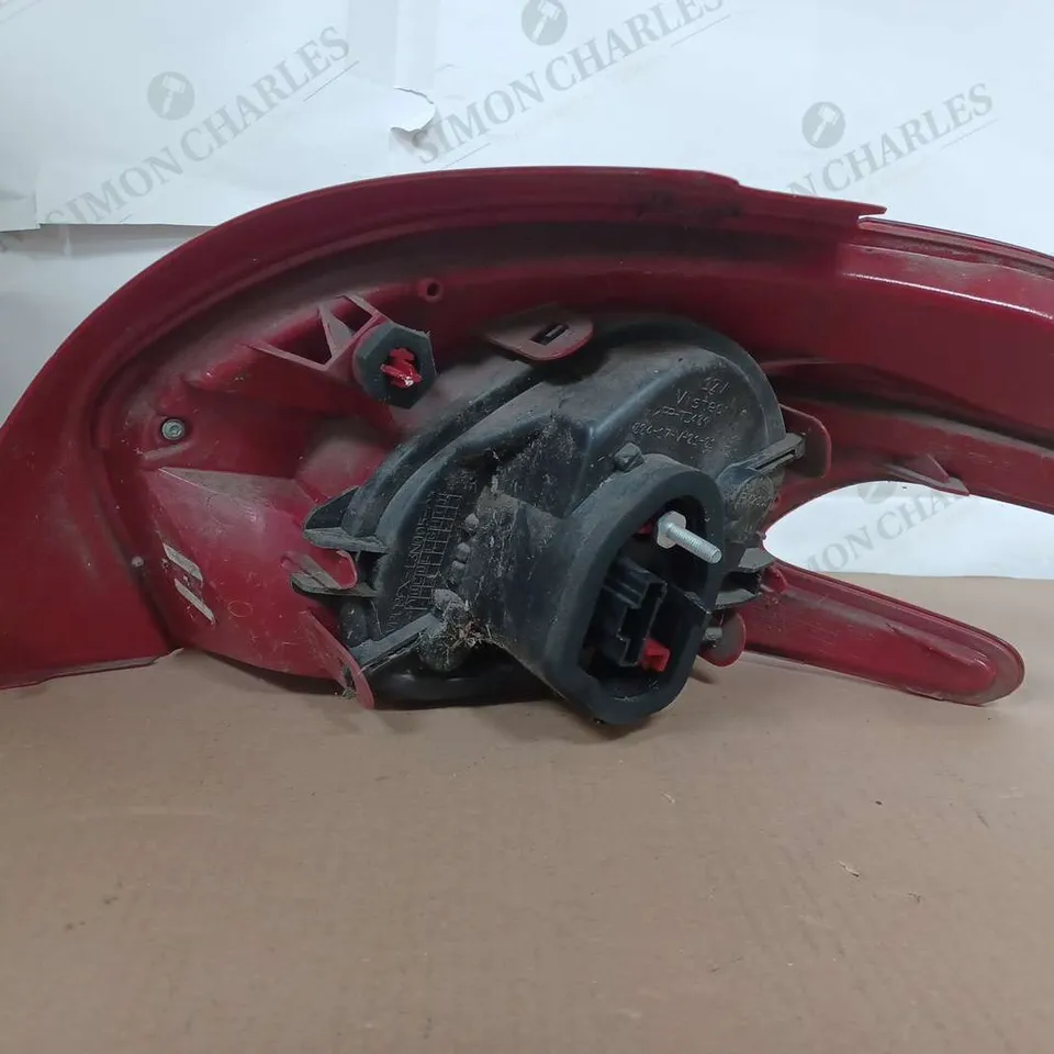 PEUGEOT 208 TAIL LIGHT 