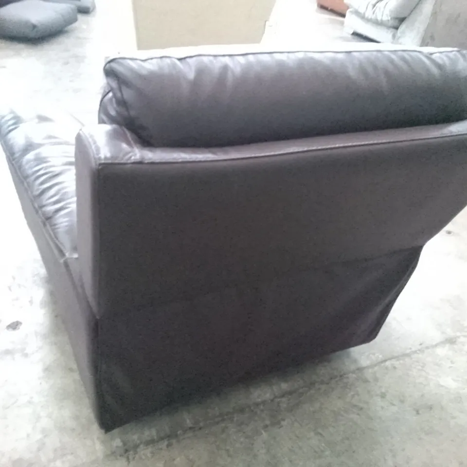 QUALITY DESIGNER MANUAL RECLINER ARMCHAIR - DARK BROWN LEATHER 