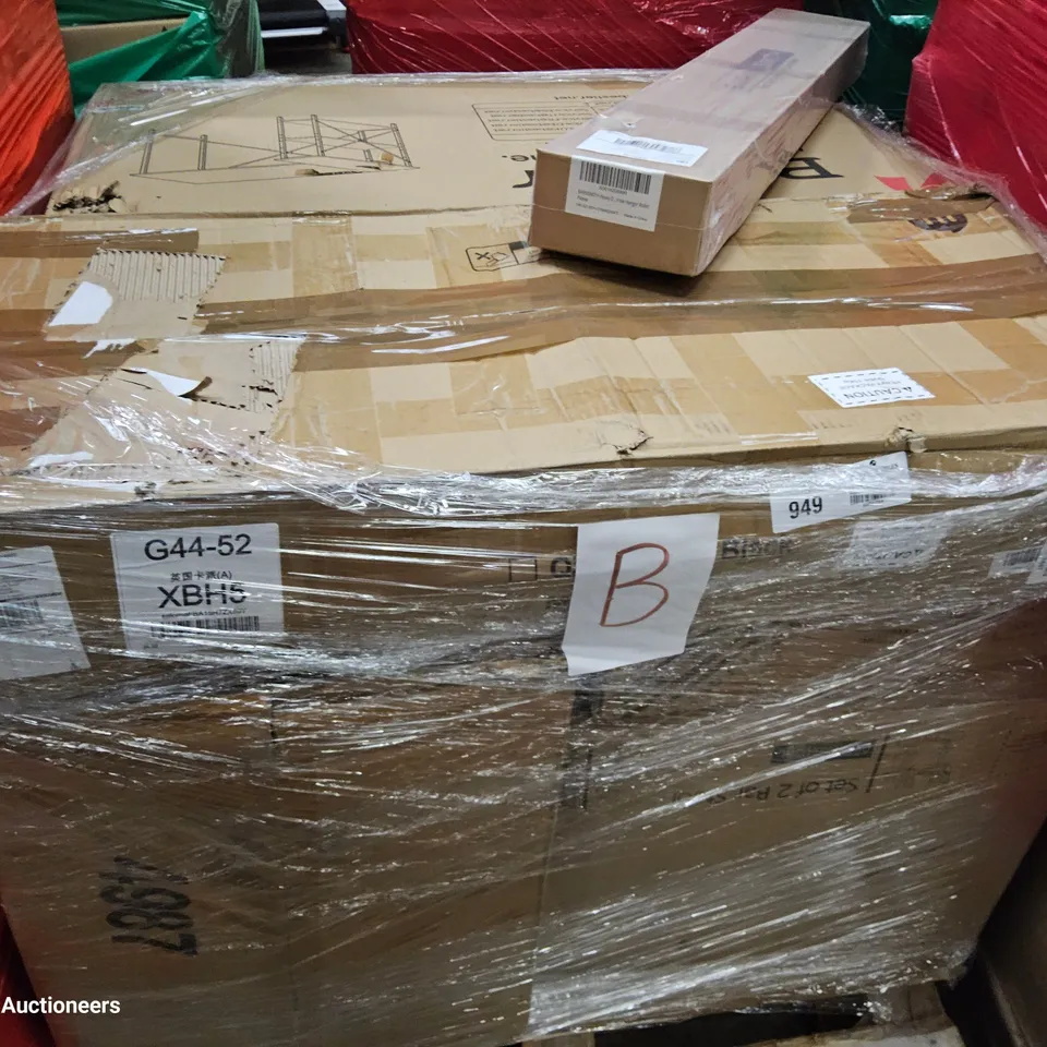 PALLET CONTAINING  ASSORTED BOXED FURNITURE ITEMS, INCLUDING, CORNER DESK, BAR STOOLS & CHAIRS, 