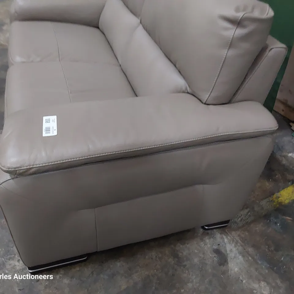 QUALITY ITALIAN DESIGNER GRADO TWO SEATER SOFA LIGHT GREY LEATHER 