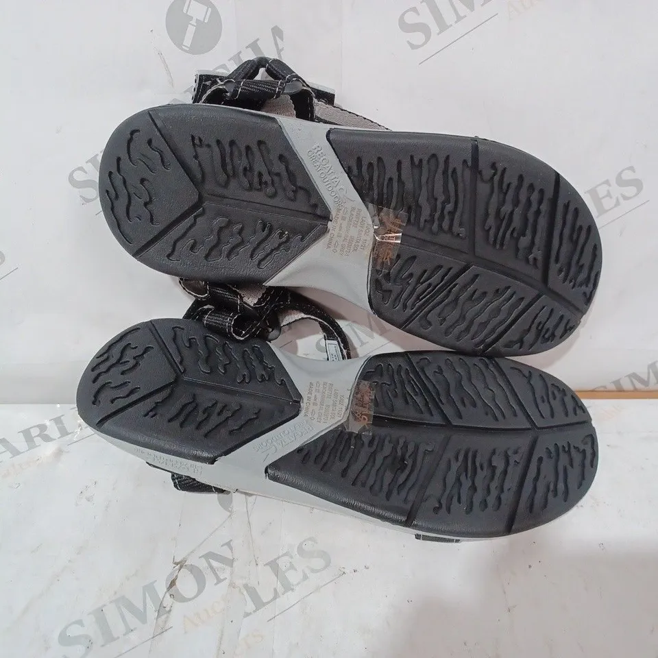 REGATTA GREY SANDALS - SIZE 5