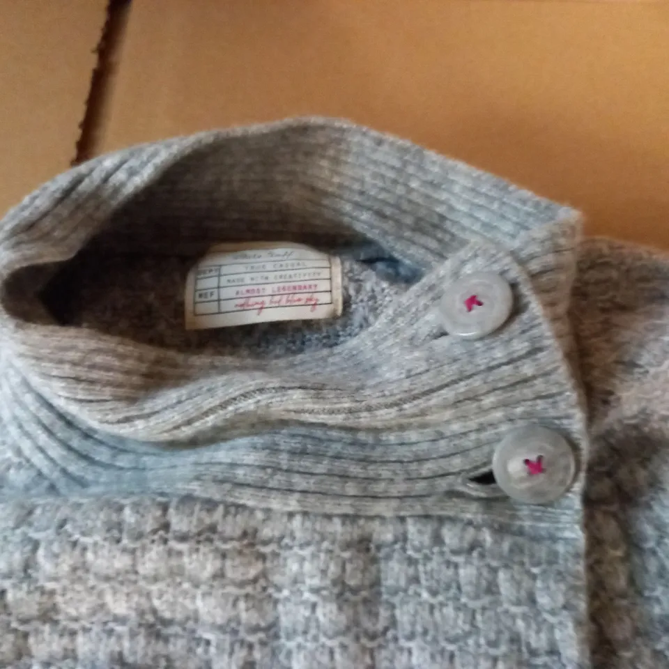 WHITE STUFF GREY KNITTED PONCHO - ONE SIZE