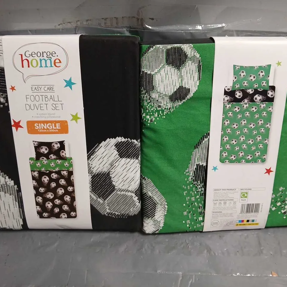 LOT OF 24 AS NEW SINGLE FOOTBALL DUVET SETS
