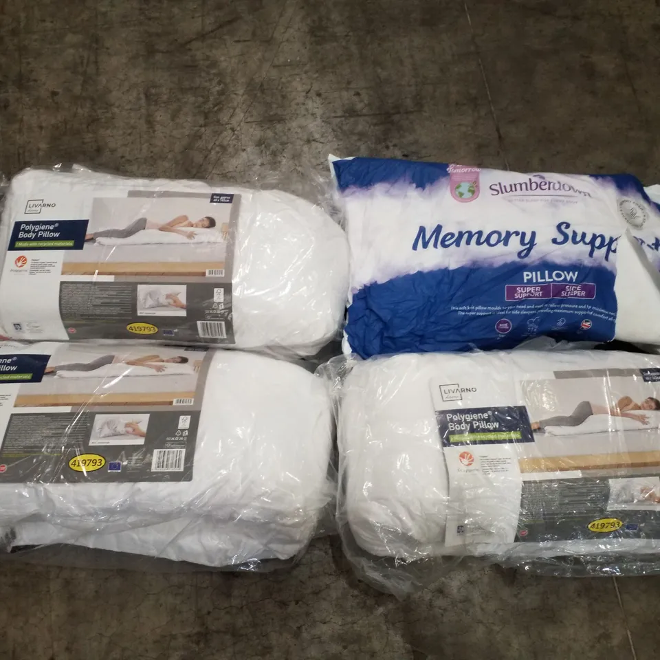 PALLET OF 2 BOXES EACH CONTAINING ASSORTED BEDDING 